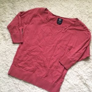 American Eagle sweater